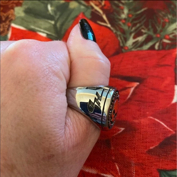 - Willie G HD Mens Rings - Picture 3 of 4